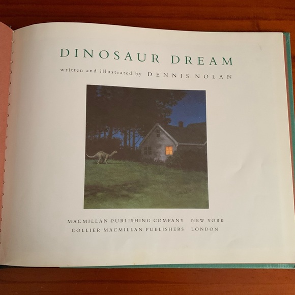 Dinosaur Book Collection: 6 Books , 2 NEW, 3 Hardcover , Gorgeous Illustrations - Picture 11 of 15
